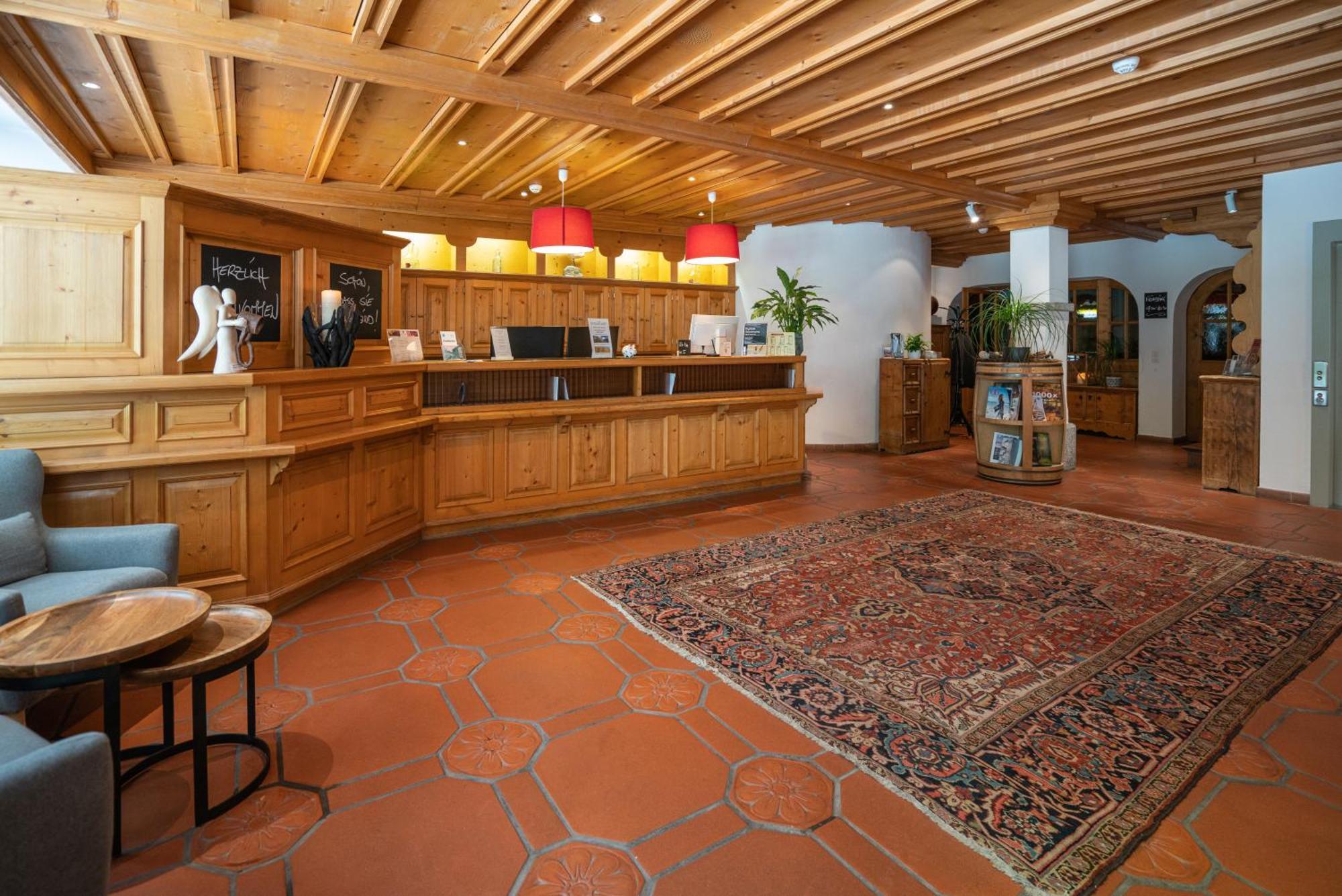 Studio Im Hotel Des Alpes 弗利姆斯 外观 照片